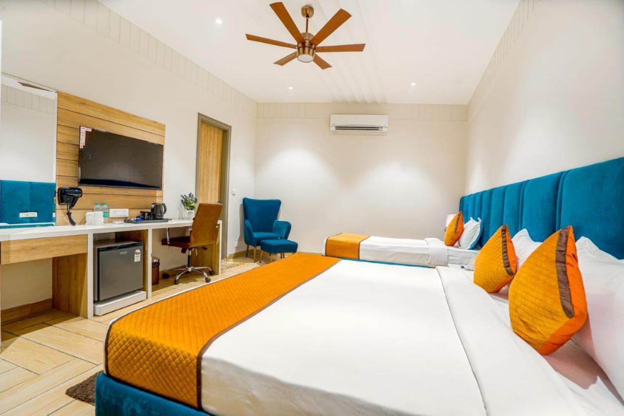 Greenwood Villa Amritsar Buitenkant foto